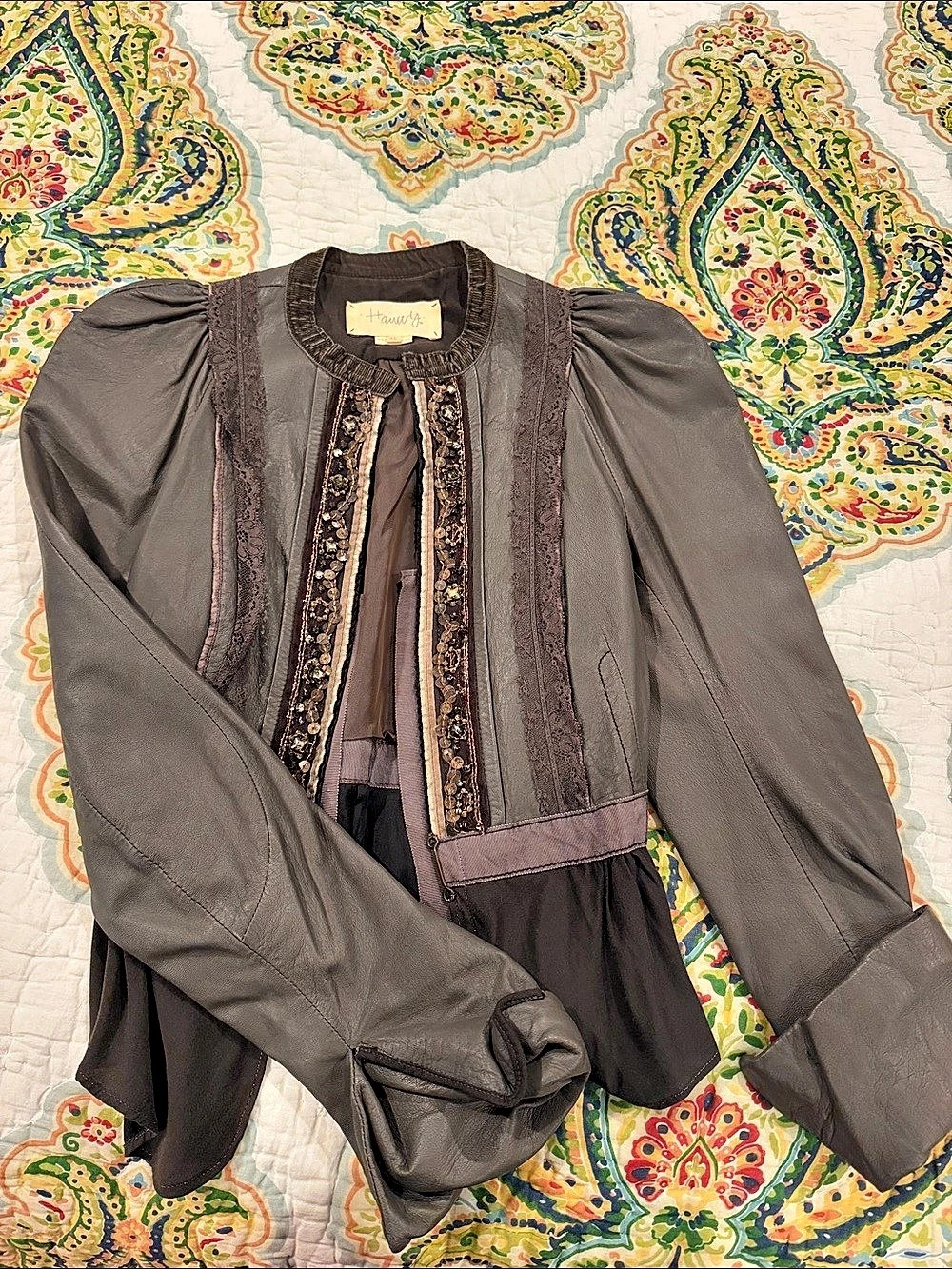 Hanni Y. Embellished Gray Jacket Size 42 Like New